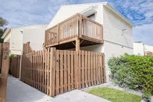 641 Executive Center Dr, West Palm Beach, FL 33401 - Photo 1