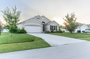 1822 SW Hampshire Ln, Port Saint Lucie, FL 34953 - Photo 1