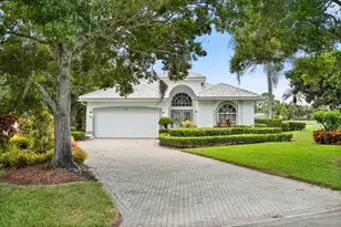 1401 SE Glencoe Ct, Port Saint Lucie, FL 34952 - Photo 1