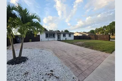 4907 Palm Way, Lake Worth, FL 33463 - Photo 1