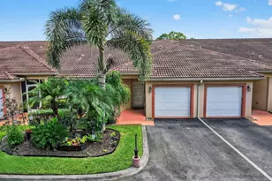 4720 Lucerne Lakes Blvd, Lake Worth, FL 33467 - Photo 1