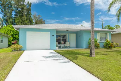 5662 Travelers Way, Fort Pierce, FL 34982 - Photo 1