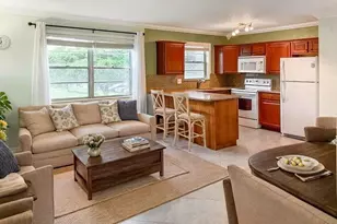 144 Canterbury Unit, West Palm Beach, FL 33417 - Photo 1