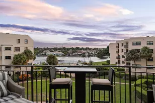 370 Golfview Road Unit, North Palm Beach, FL 33408 - Photo 1