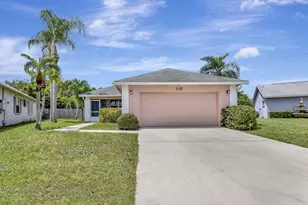 125 Arrowhead Cir, Jupiter, FL 33458 - Photo 1