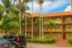 120 Sparrow Dr, Royal Palm Beach, FL 33411 - Photo 1