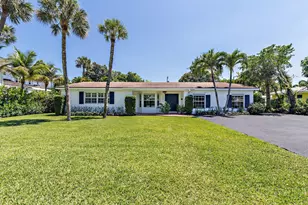 120 Miramar Way, West Palm Beach, FL 33405 - Photo 1