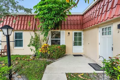 289 Cape Cod Circle, Lake Worth, FL 33467 - Photo 1