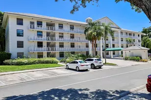 3500 Whitehall Dr, West Palm Beach, FL 33401 - Photo 1