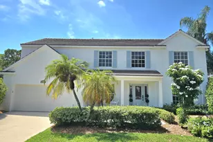 10117 Hunt Club Ln, Palm Beach Gardens, FL 33418 - Photo 1