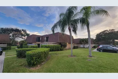 606 6th Lane, Palm Beach Gardens, FL 33418 - Photo 1