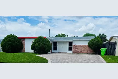 9151 Sunset Strip, Sunrise, FL 33322 - Photo 1