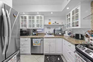 9845 Pineapple Tree Dr, Boynton Beach, FL 33436 - Photo 1