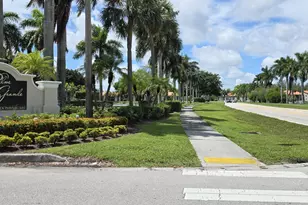 1513 Lake Crystal Dr, West Palm Beach, FL 33411 - Photo 1