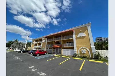 32 NE 22nd Avenue #307, Pompano Beach, FL 33062 - Photo 1