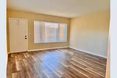 2303 S Federal Highway #22, Boynton Beach, FL 33435 - Photo 1