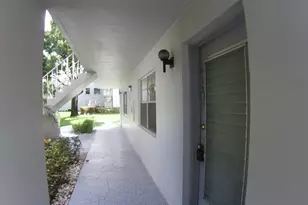 935 Flanders T, Delray Beach, FL 33484 - Photo 1
