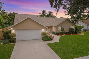 12275 Sannenwood Ln, Wellington, FL 33414 - Photo 1