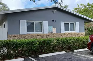 861 SW 10th Dr, Pompano Beach, FL 33060 - Photo 1