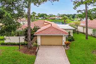 6 Woods Ln, Boynton Beach, FL 33436 - Photo 1