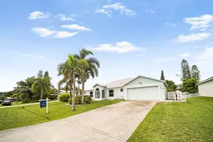 2492 SE Burton St, Port Saint Lucie, FL 34952 - Photo 1