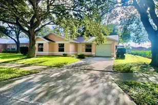 1200 Palm Walk Ln, Fort Pierce, FL 34950 - Photo 1