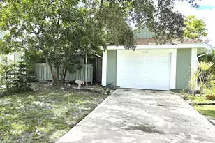 1365 SE Rivergreen Cir, Port Saint Lucie, FL 34952 - Photo 1