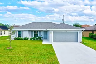 1733 SW Columbia St, Port Saint Lucie, FL 34987 - Photo 1