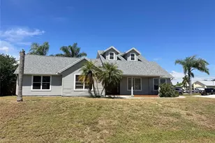 440 SW N Quick Cir, Port Saint Lucie, FL 34953 - Photo 1