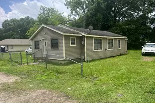 180 Delmonte St, Jacksonville, FL 32234 - Photo 1