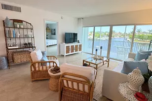390 N Federal Hwy, Deerfield Beach, FL 33441 - Photo 1