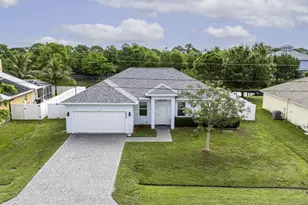 2009 SE South Buttonwood Dr, Port Saint Lucie, FL 34952 - Photo 1