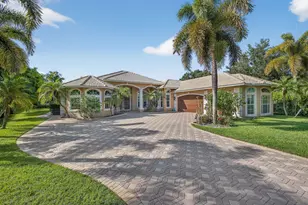 15550 Rolling Meadows Cir, Wellington, FL 33414 - Photo 1
