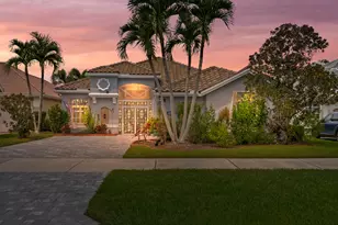 616 SW Lake Charles Cir, Port Saint Lucie, FL 34986 - Photo 1