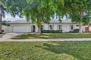 1544 NW 9th St, Boca Raton, FL 33486 - Photo 1