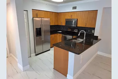 6492 Emerald Dunes Drive #108, West Palm Beach, FL 33411 - Photo 1