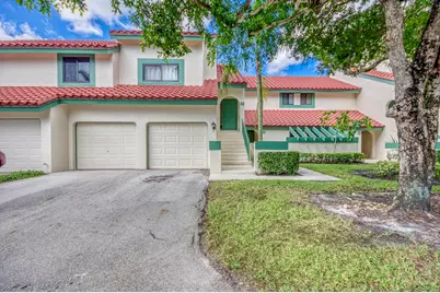 24 Lexington Lane W, Unit #B, Palm Beach Gardens, FL 33418 - Photo 1