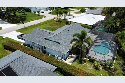 1132 SE Oriental Avenue, Port Saint Lucie, FL 34952 - Photo 1