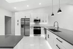 6078 Sunny Pointe Cir, Delray Beach, FL 33484 - Photo 1