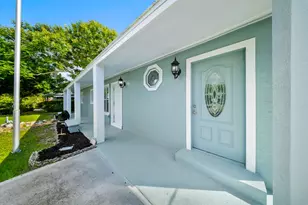 213 Osceola Ave, Fort Pierce, FL 34982 - Photo 1