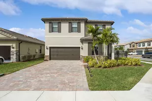 8181 Tailshot Ct, Lake Worth, FL 33467 - Photo 1