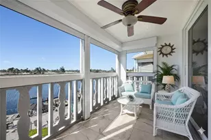 700 Pine Dr, Pompano Beach, FL 33060 - Photo 1