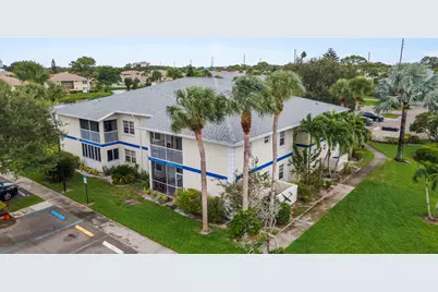 1507 SE Royal Green Circle #T203, Port Saint Lucie, FL 34952 - Photo 1