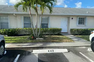 442 Franconia Cir, Lake Worth, FL 33467 - Photo 1