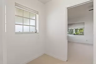 2541 Middle River Dr, Fort Lauderdale, FL 33305 - Photo 38