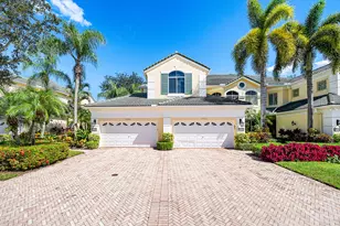 114 Palm Point Cir, Palm Beach Gardens, FL 33418 - Photo 1