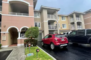 6533 Emerald Dunes Dr, West Palm Beach, FL 33411 - Photo 1