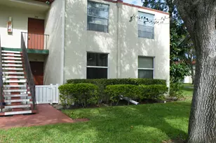 15 Willowbrook Ln, Delray Beach, FL 33446 - Photo 1