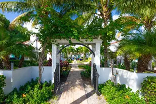 110 Marine Way Unit #Valencia 3, Delray Beach, FL 33483 - Photo 1