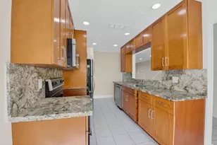 21698 Cypress Rd, Boca Raton, FL 33433 - Photo 20